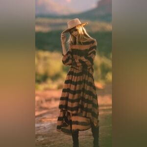 NORBLACK NOR WHITE Euphrates Dyed tunic dress size Large black bronze Anthro